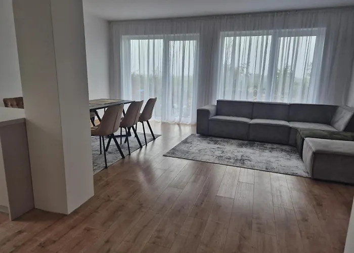 شقة Rezidencia Pri Kastieli 5